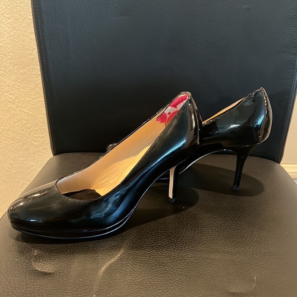Ukies womens black patent leather heels size 9 - Picture 4 of 8